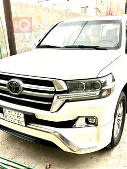 تويوتا لاندكروزر